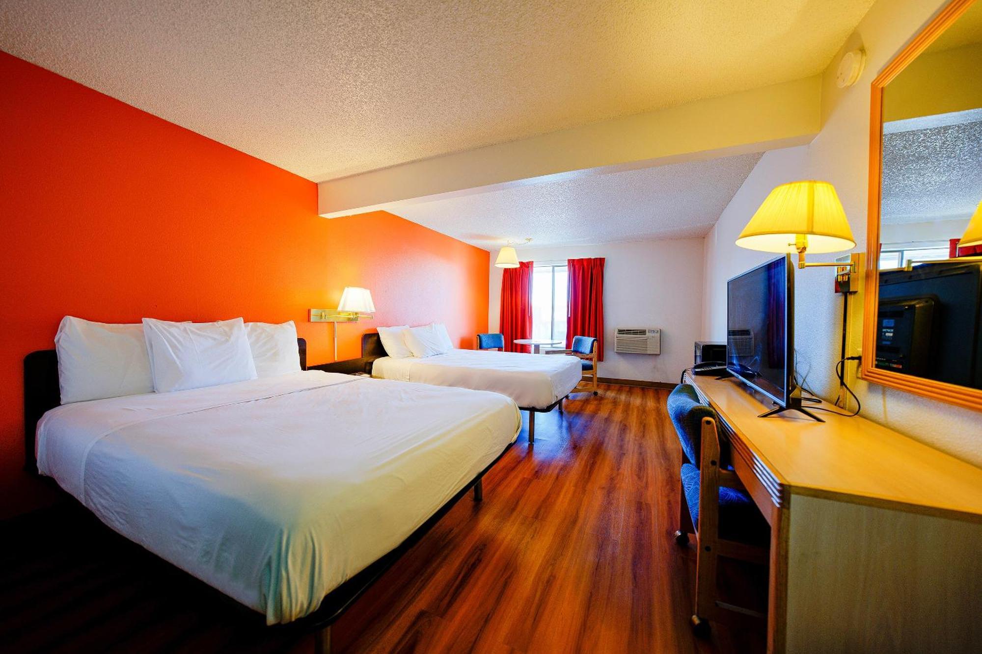 Oyo Hotel Hermiston Or, Downtown Bagian luar foto